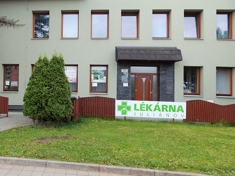 Reklama na zábradlí
